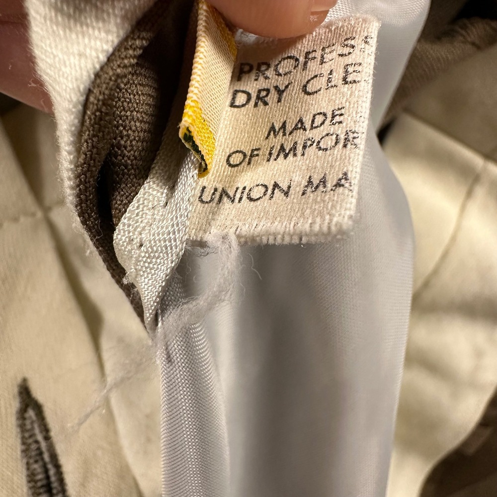 Tom James Executive Collection Mens 34 Tan Pleated Dress Pants Hand Tailored USA - Picture 9 of 10